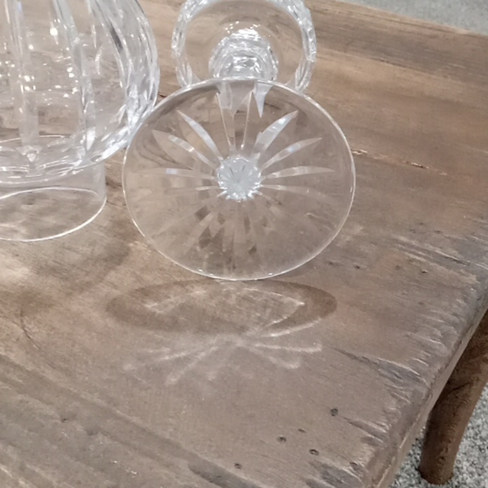 Vintage Fantasy (Cut) By Atlantis Hurricane Lamp & Globe 12 5/8" - Picture 4 of 4